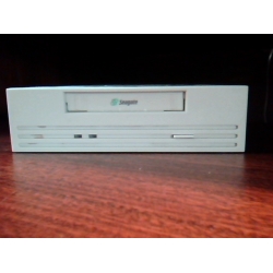SCSI DAT Tape Drive Seagate Scorpion STD2800N 70101810-004 JP980911 LR56637